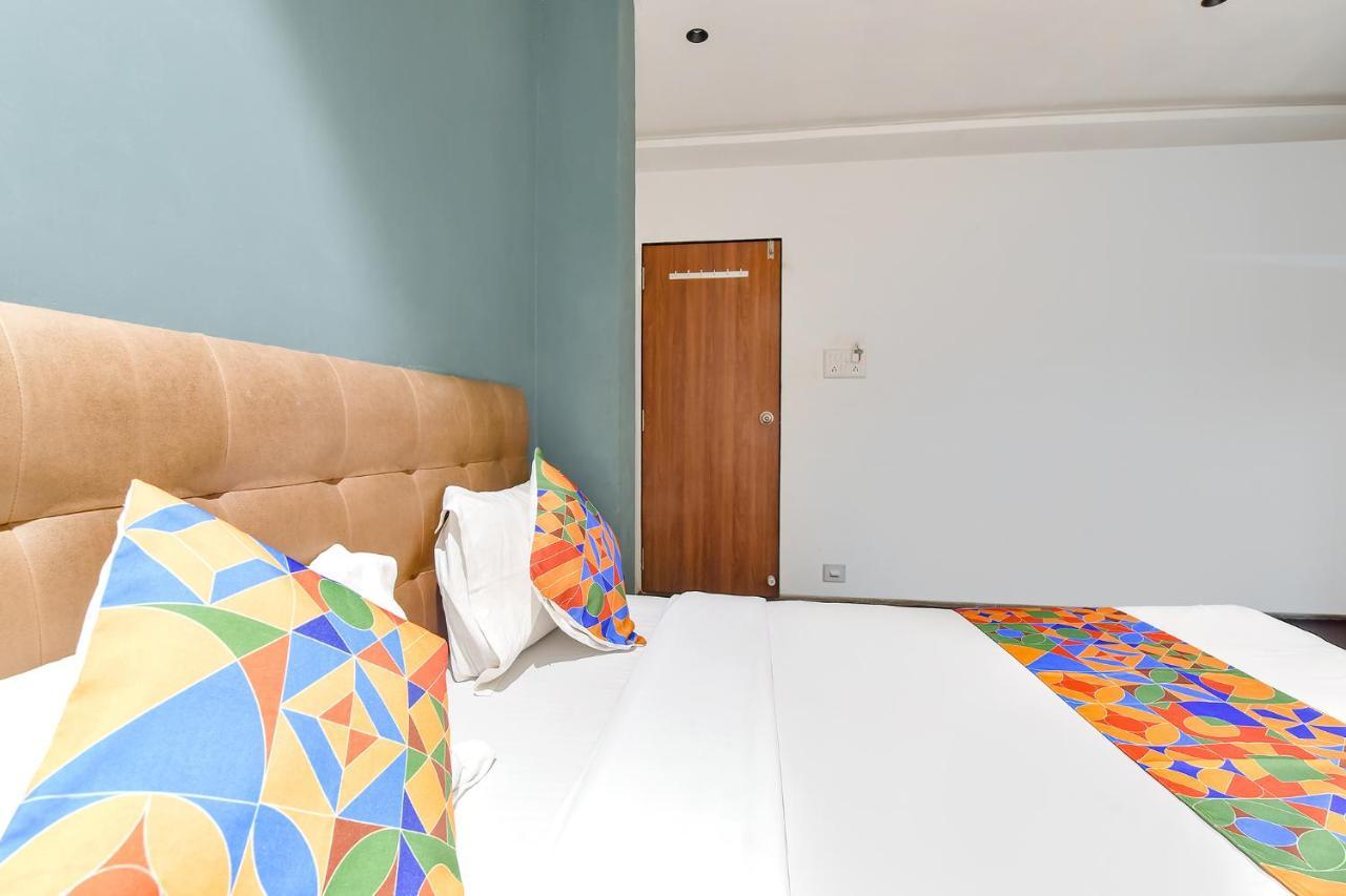 סוראט Fabhotel Nidhivan, Udhna Junction מראה חיצוני תמונה