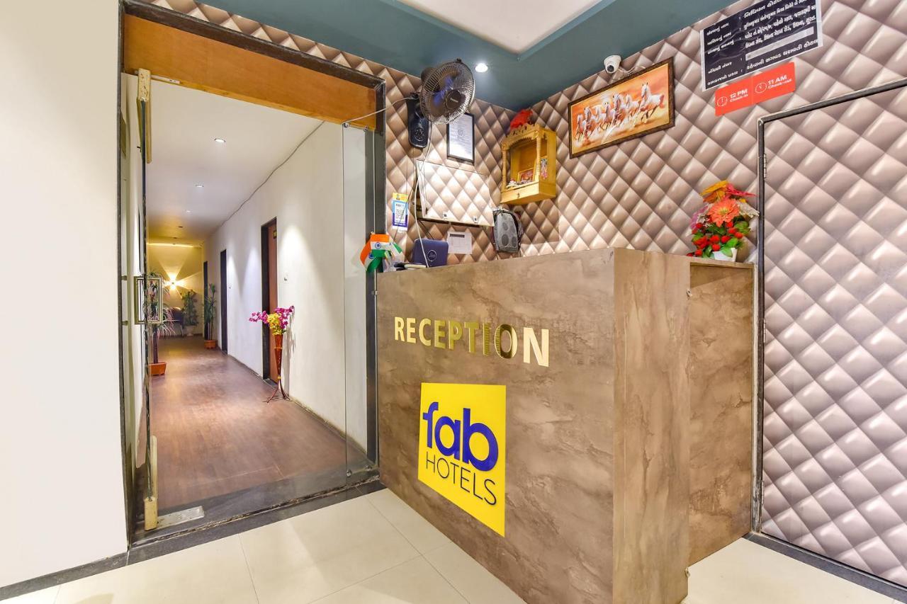 סוראט Fabhotel Nidhivan, Udhna Junction מראה חיצוני תמונה