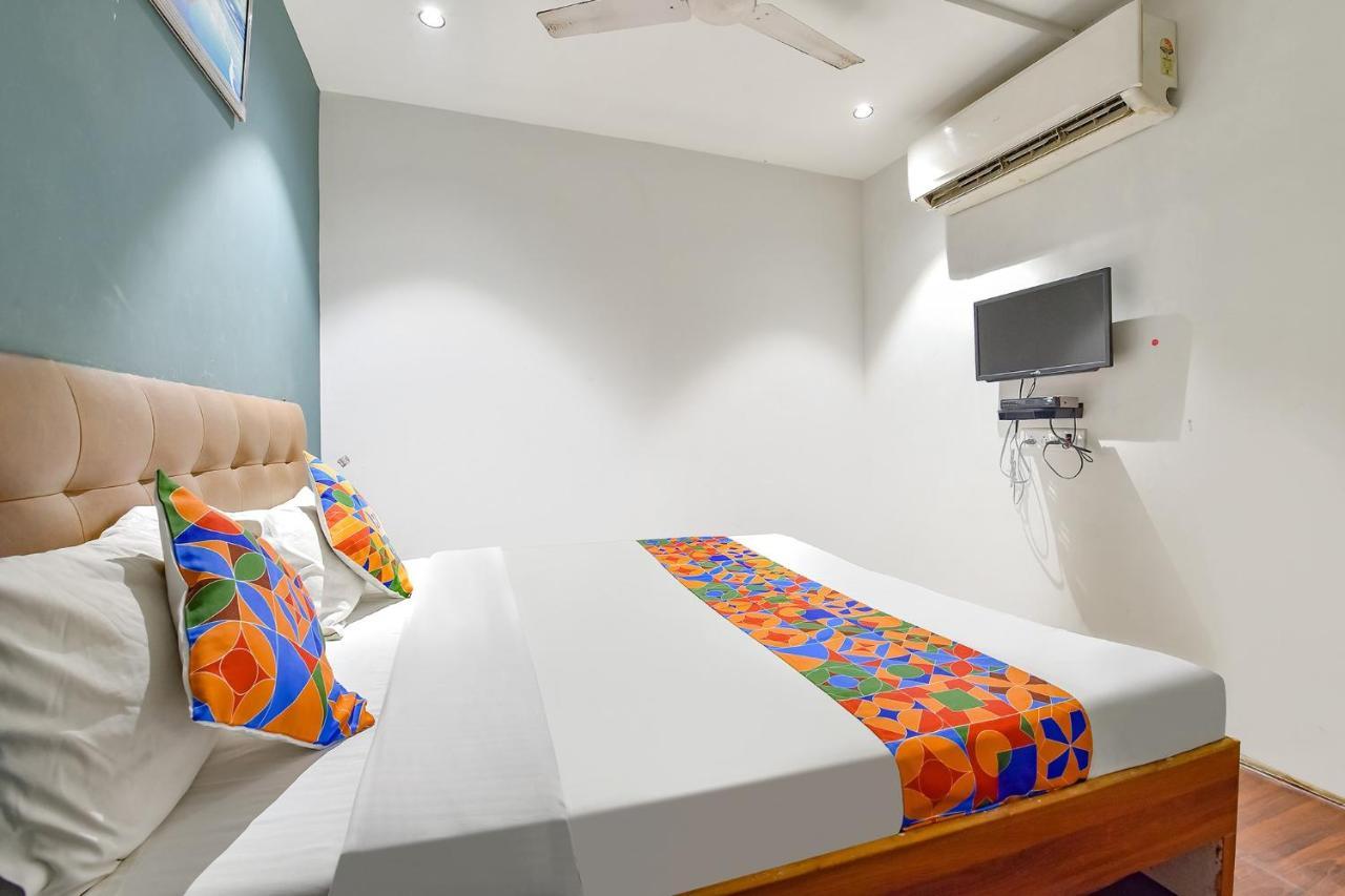 סוראט Fabhotel Nidhivan, Udhna Junction מראה חיצוני תמונה